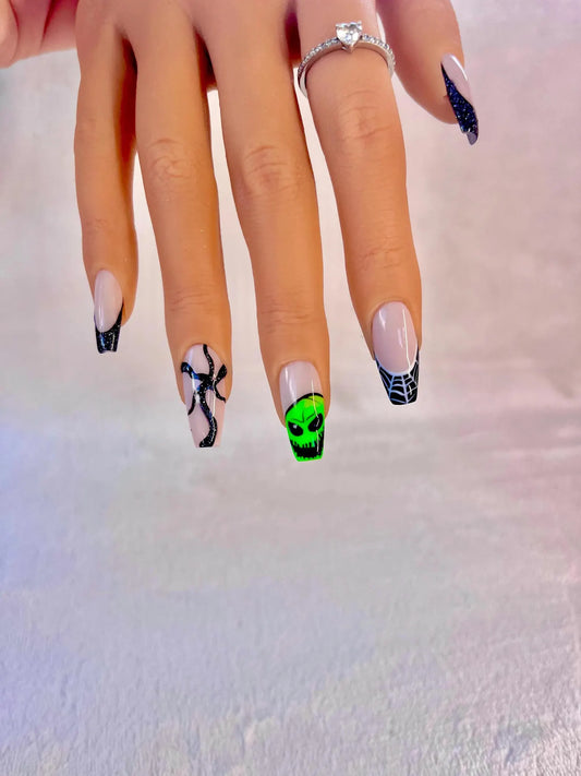 Oogie Boogie Press On Nails